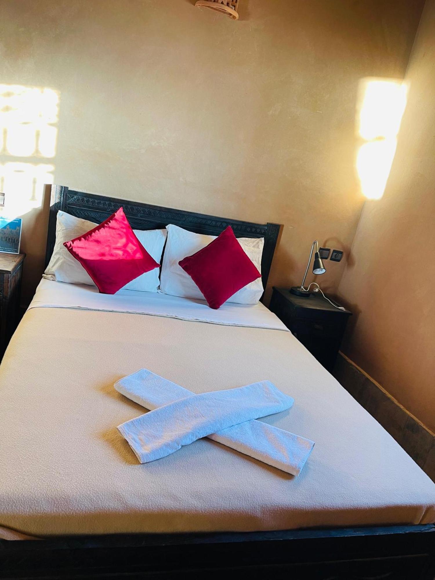 Kasbah Ennakb Hotel Nkob Luaran gambar