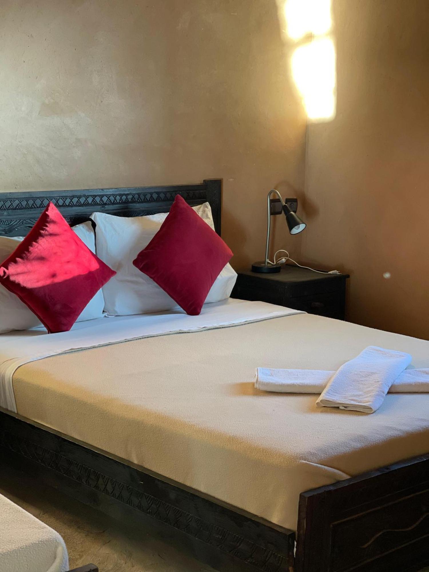 Kasbah Ennakb Hotel Nkob Luaran gambar