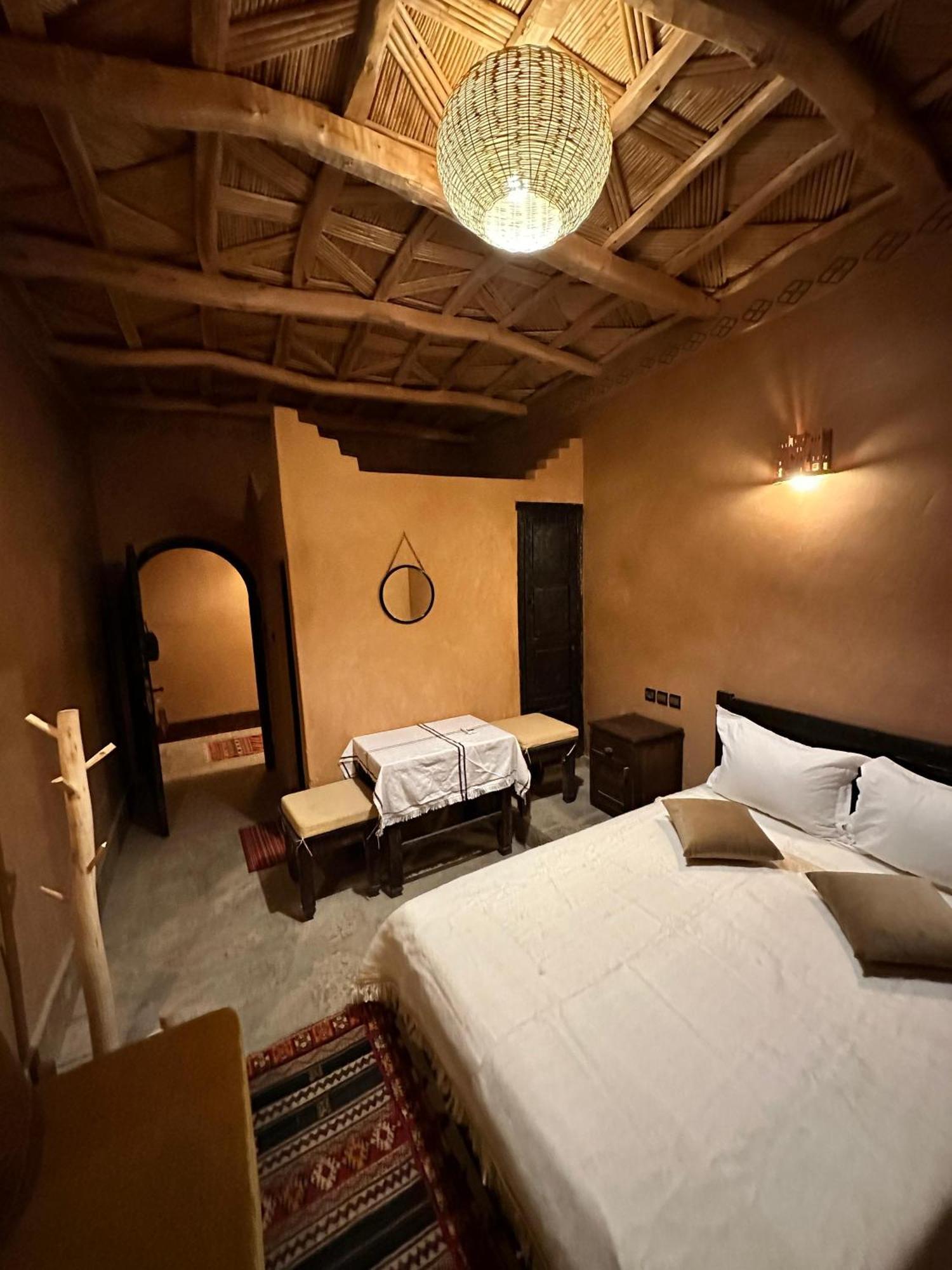 Kasbah Ennakb Hotel Nkob Luaran gambar